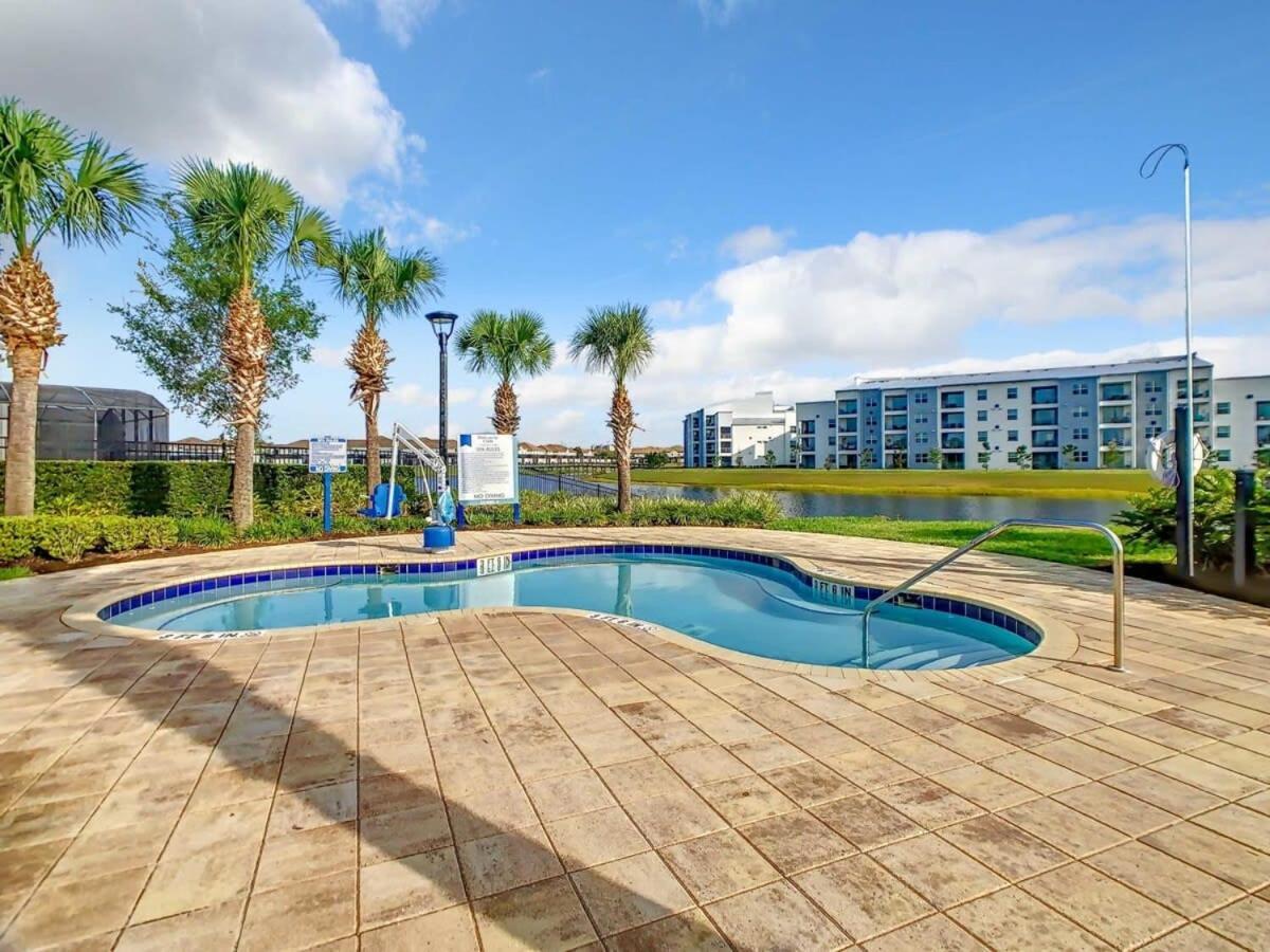 Gorgeous 2Br Lakeview Condo With Waterpark Kissimmee Eksteriør bilde