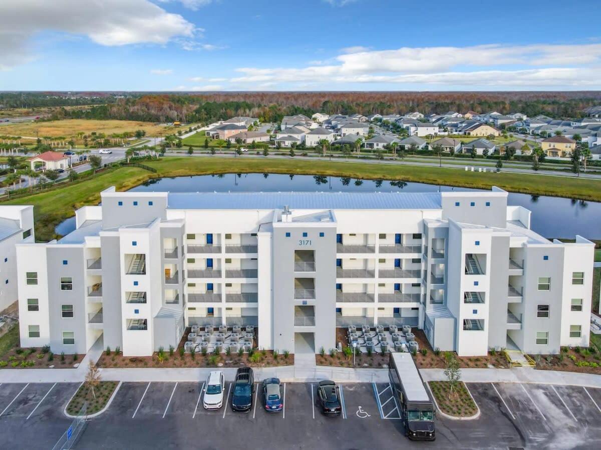 Gorgeous 2Br Lakeview Condo With Waterpark Kissimmee Eksteriør bilde