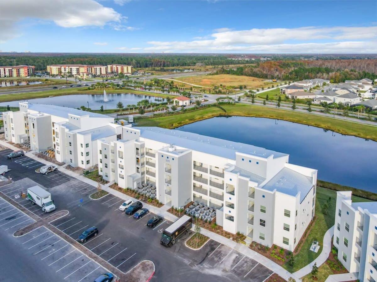 Gorgeous 2Br Lakeview Condo With Waterpark Kissimmee Eksteriør bilde